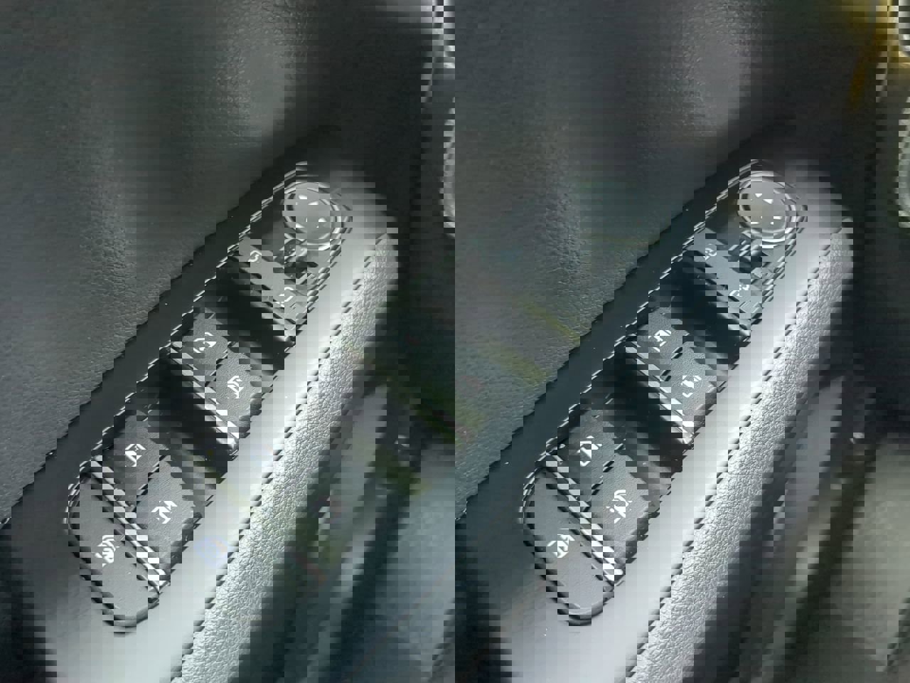 Used 2023 Kia Soul EX image 21