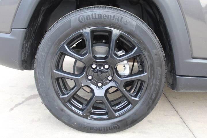 Used 2022 Jeep Compass Altitude image 10