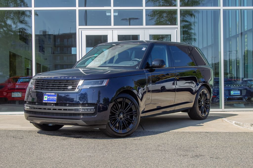 Used 2025 Land Rover Range Rover Long Wheelbase SE AWD/4WD video 1