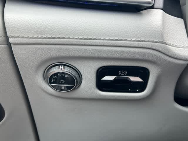 Certified 2023 Mercedes-Benz EQS 450+ SUV image 27