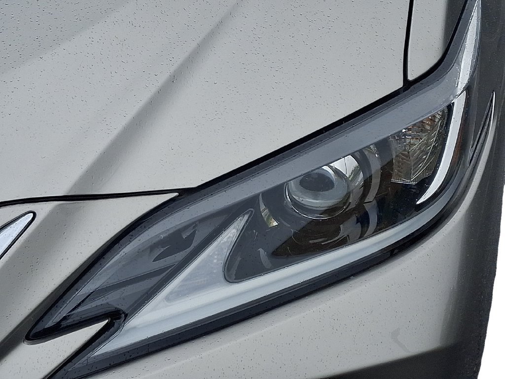 Used 2021 Lexus ES 350 w/ Premium Package FWD image 10