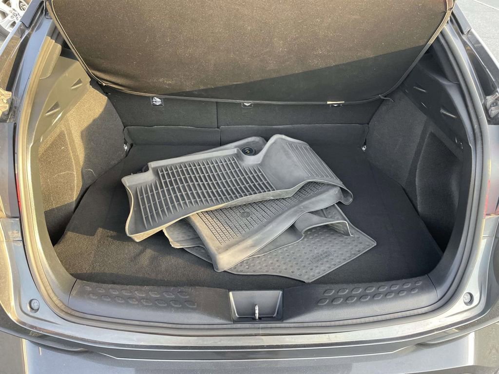 Used 2021 Toyota C-HR XLE image 48