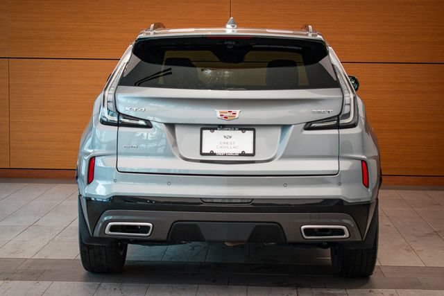 Used 2025 Cadillac XT4 Sport AWD/4WD image 7