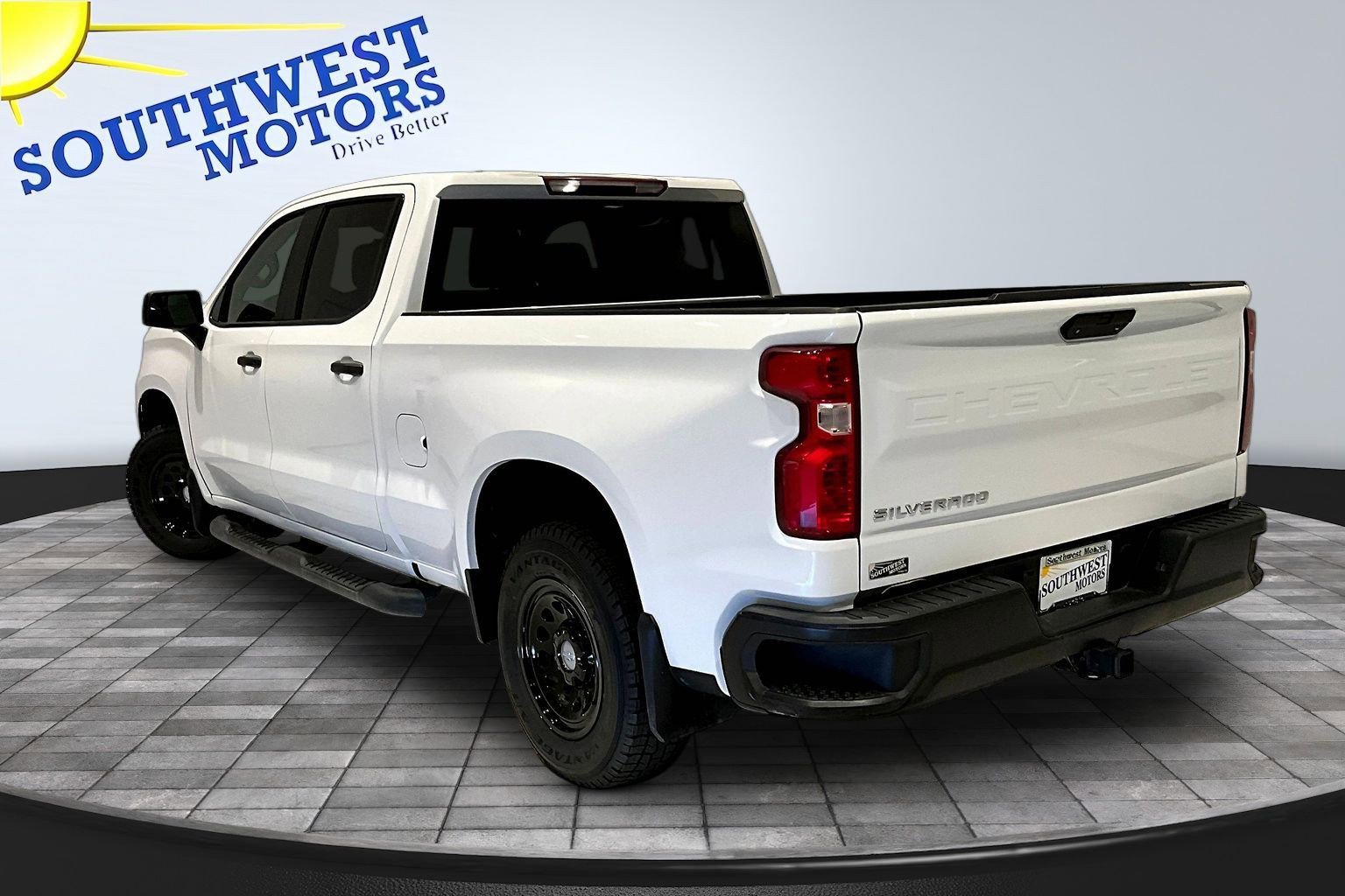 Used 2020 Chevrolet Silverado 1500 W/T w/ WT Convenience Package AWD/4WD image 5