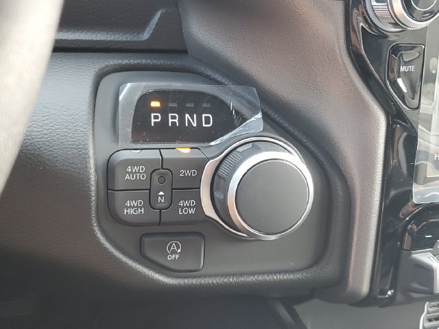 New 2026 RAM 1500 Big Horn AWD/4WD image 26