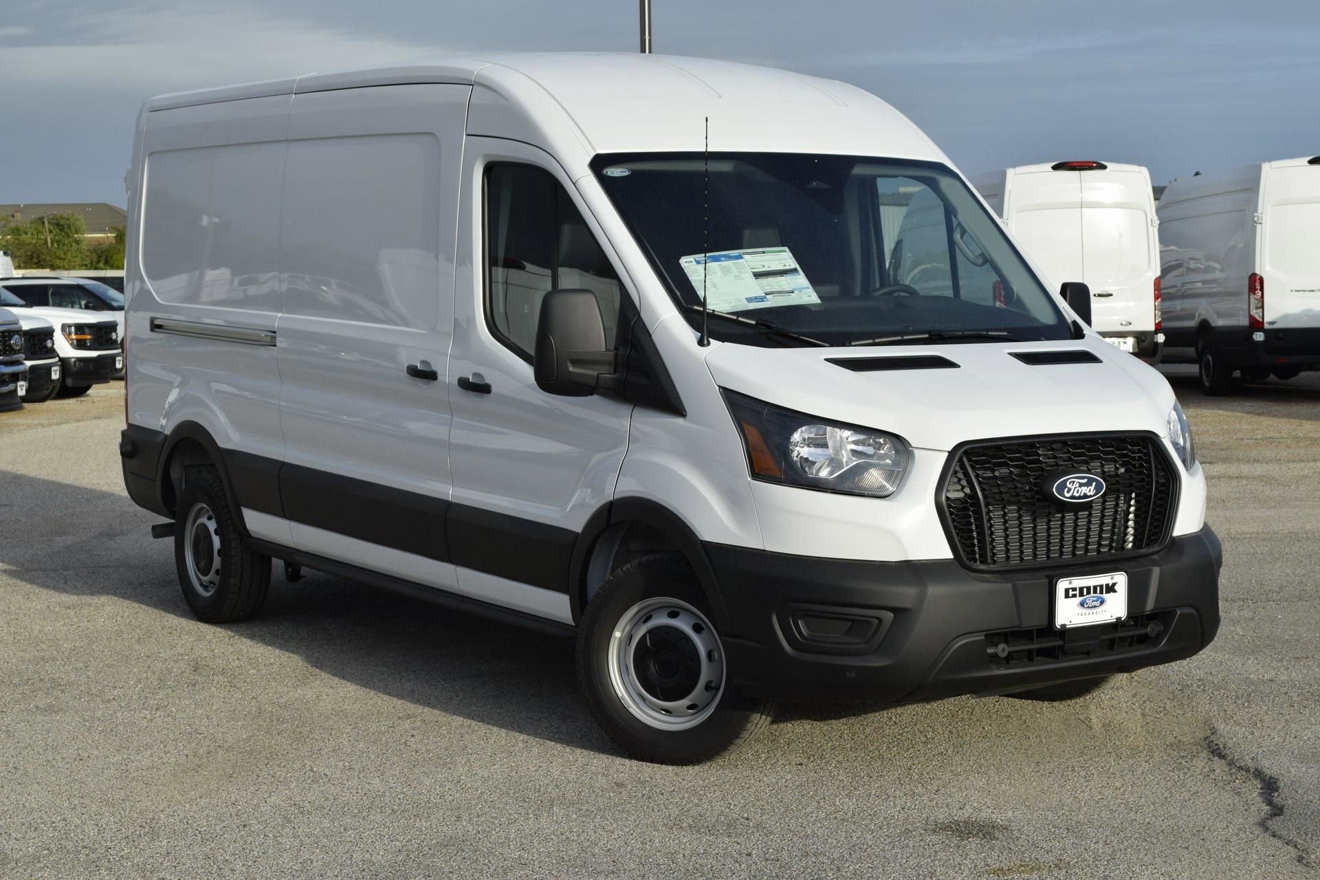 New 2026 Ford Transit 250 148 Medium Roof w/ Load Area Protection Package image 3
