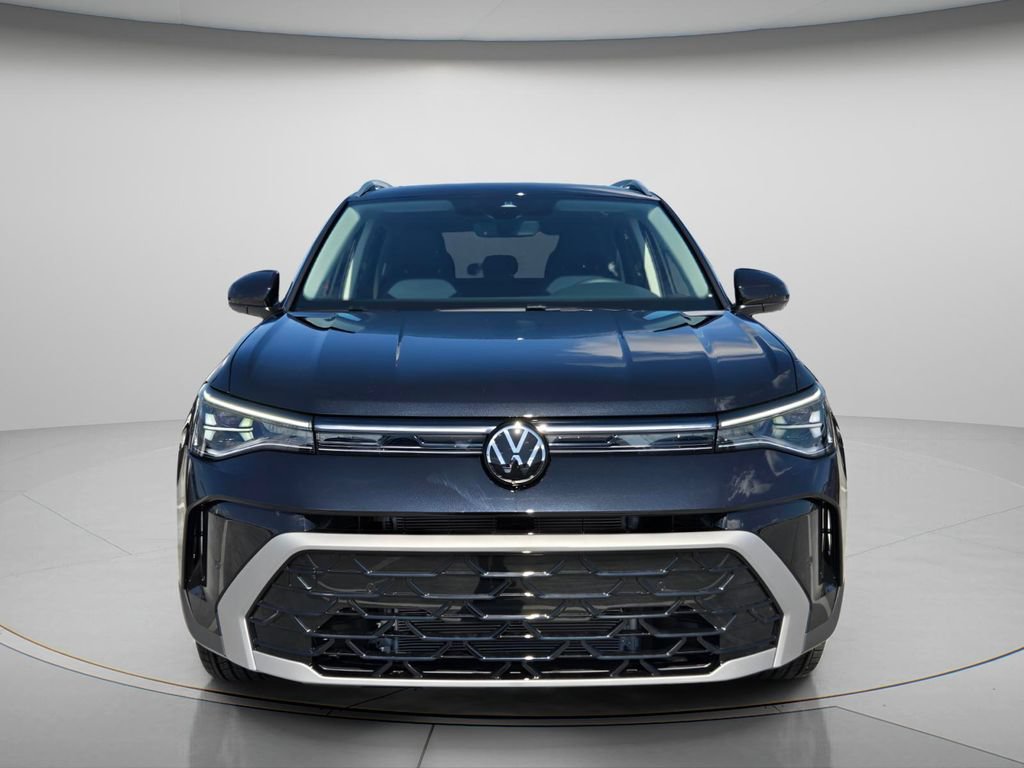 New 2026 Volkswagen Taos SEL AWD/4WD image 3