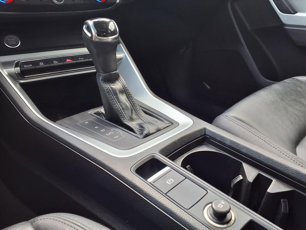 Used 2019 Audi Q3 2.0T Premium w/ Convenience Package image 21