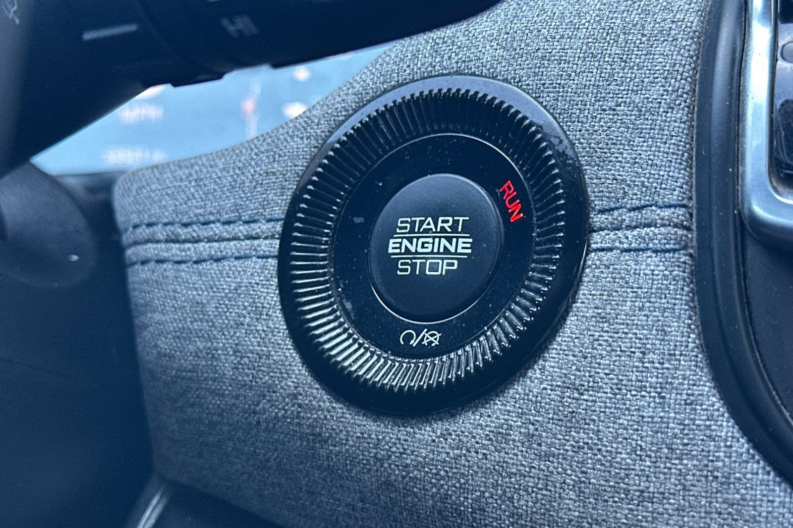 Used 2022 Jeep Compass Latitude w/ Convenience Group image 24