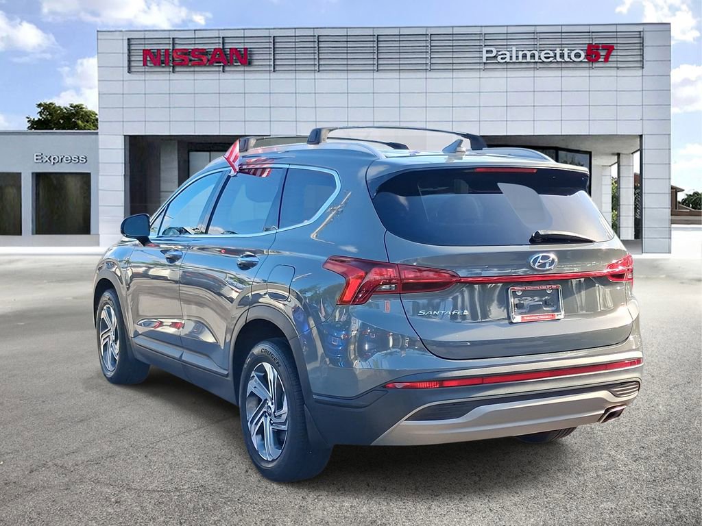 Used 2023 Hyundai Santa Fe SEL FWD image 4
