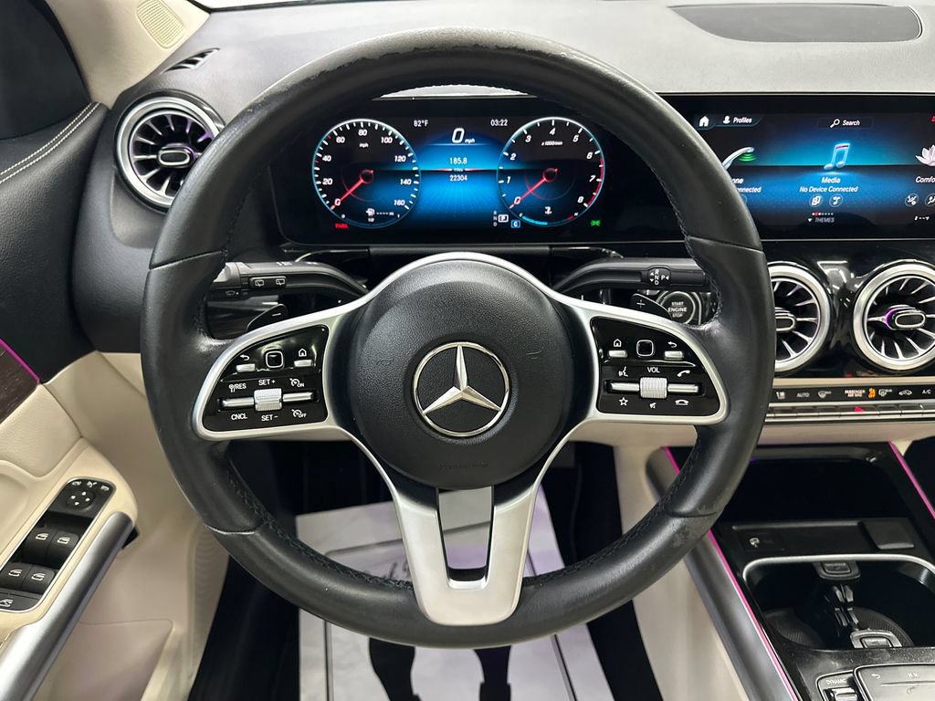 Used 2023 Mercedes-Benz GLA 250 4MATIC w/ Premium Package image 26