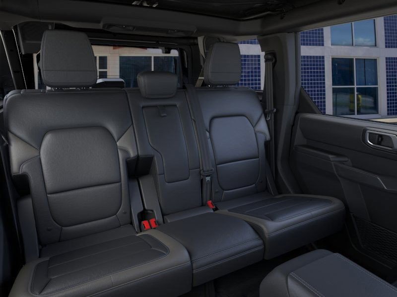 New 2025 Ford Bronco Outer Banks image 12