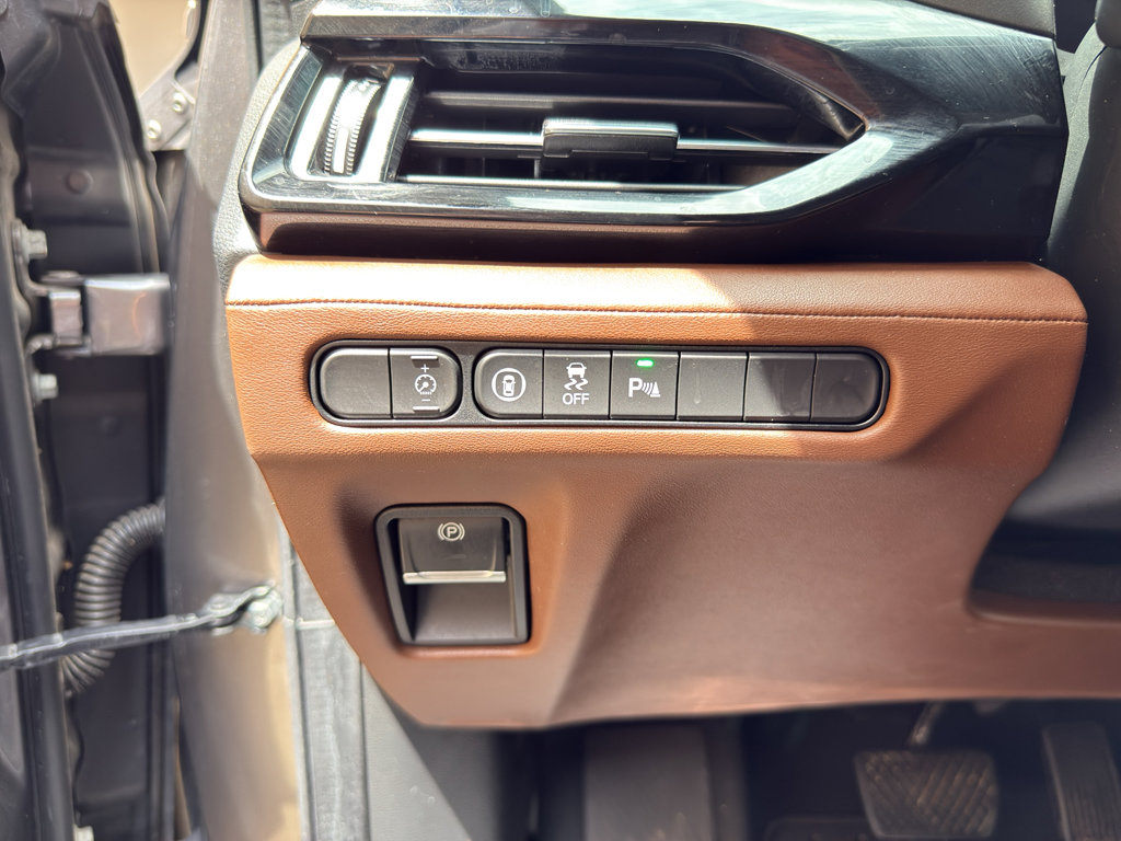 Used 2022 Acura MDX FWD w/ Technology Package image 17