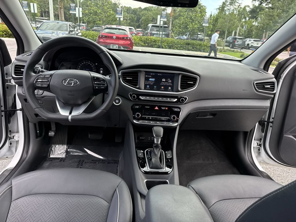 Used 2019 Hyundai Ioniq Limited FWD image 36