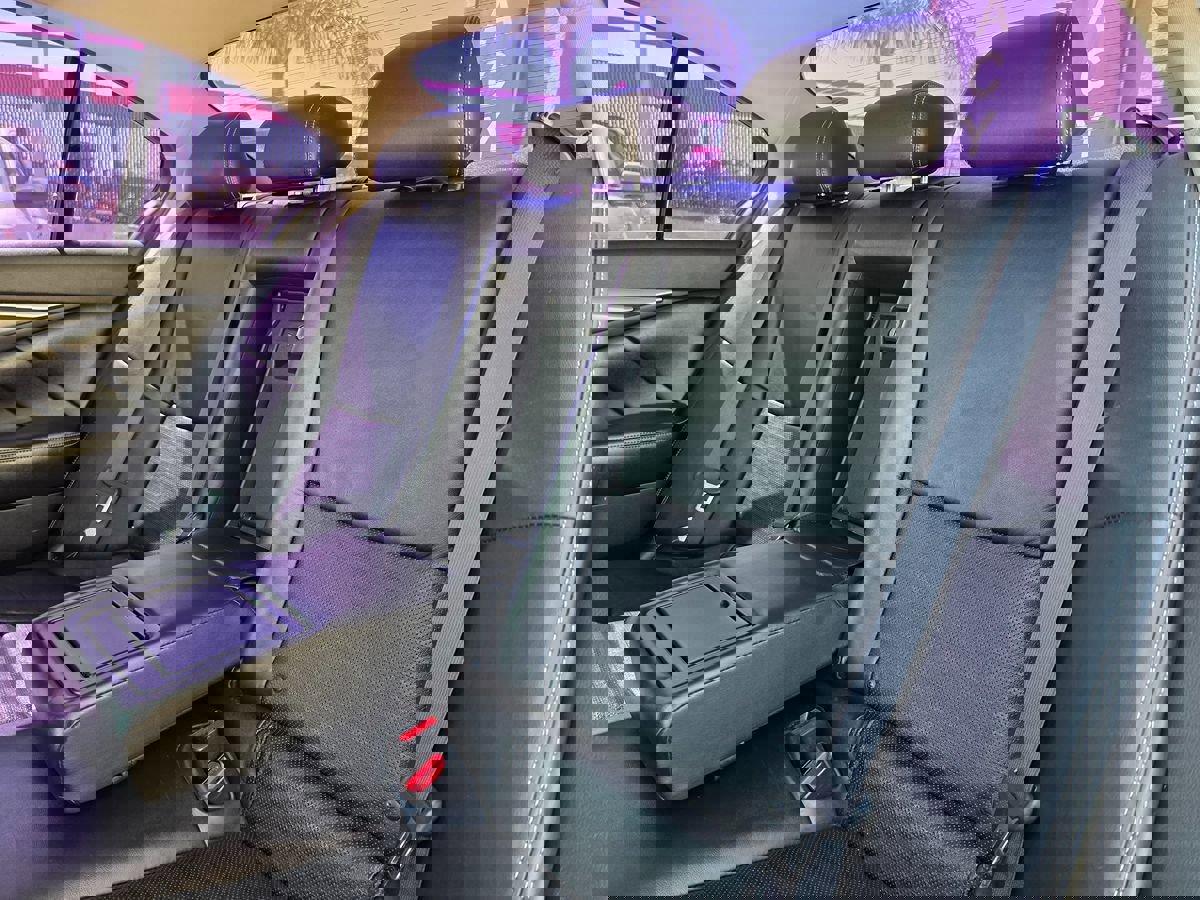 Used 2019 INFINITI Q50 Signature Edition image 18