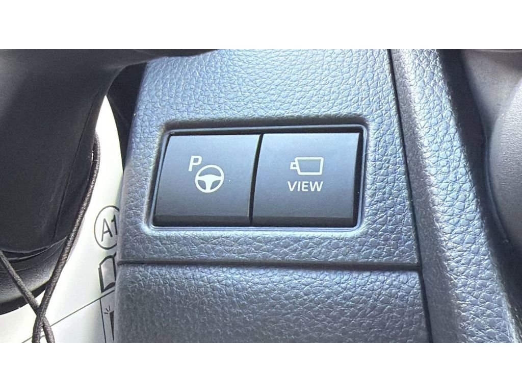 New 2026 Toyota Prius Plug-In Hybrid FWD image 24