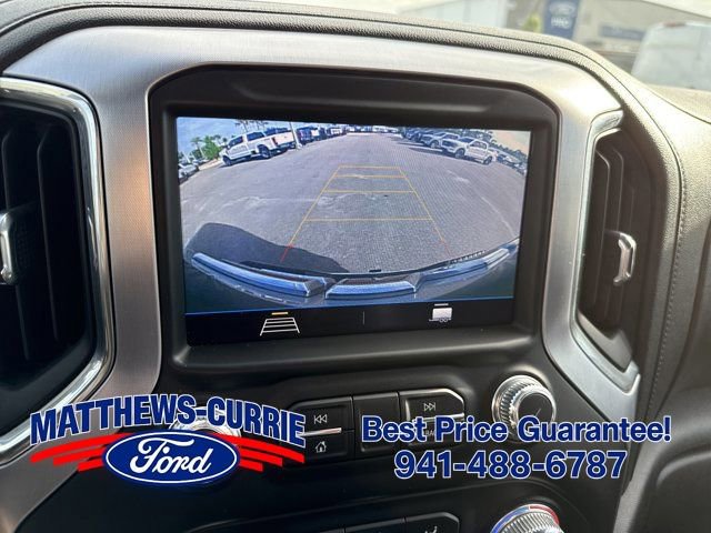Used 2022 GMC Sierra 2500 SLE w/ SLE Value Package; AWD/4WD image 18