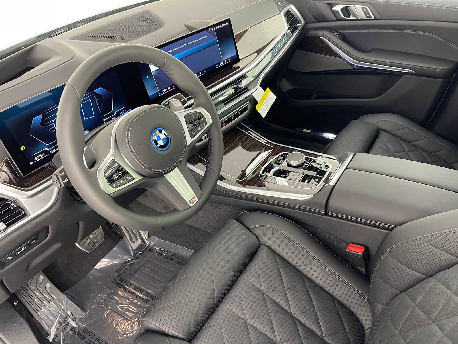 New 2026 BMW X5 xDrive50e w/ M Sport Package image 14