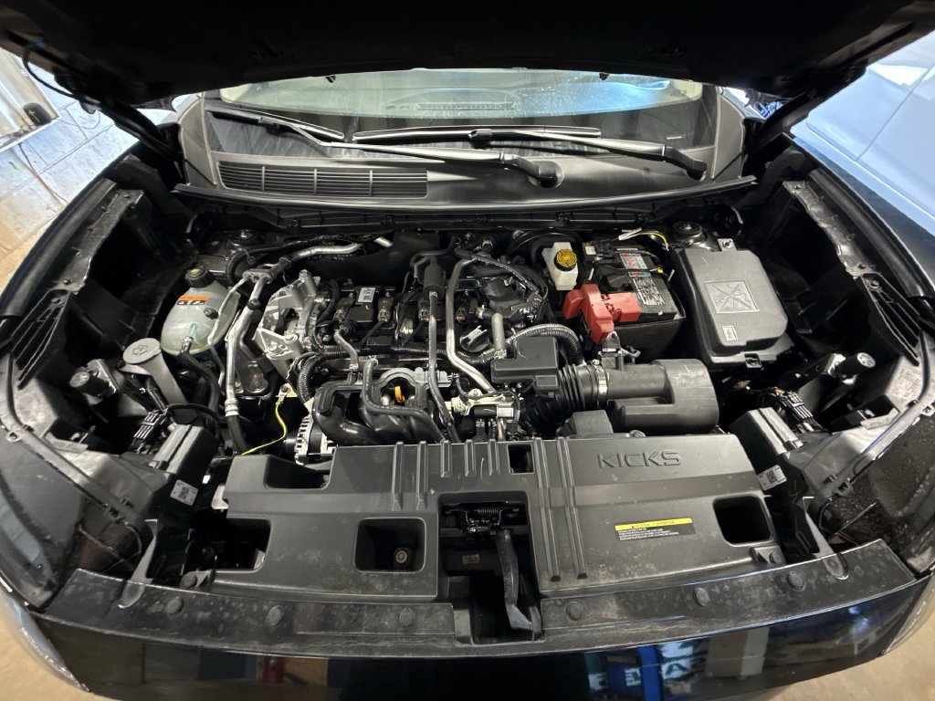 New 2026 Nissan Kicks SV w/ Cold Weather Package FWD image 17