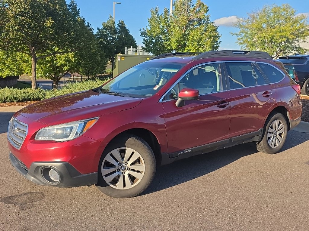 Used 2015 Subaru Outback 2.5i Premium AWD/4WD image 2