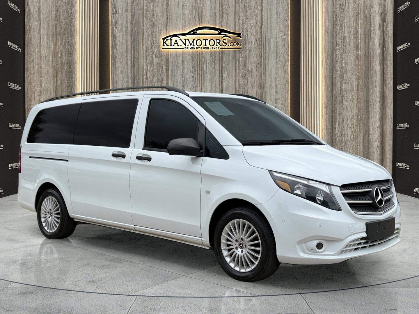 Used 2018 Mercedes-Benz Metris Passenger