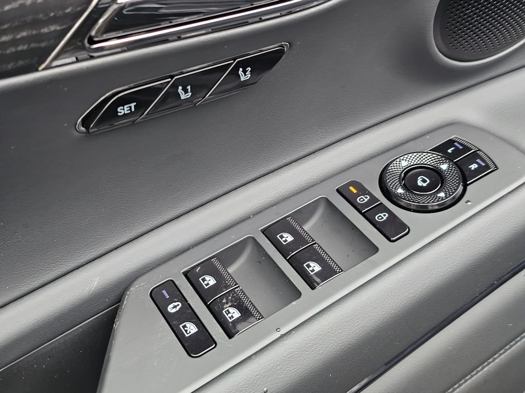 New 2026 Genesis GV80 3.5T Prestige AWD/4WD image 32
