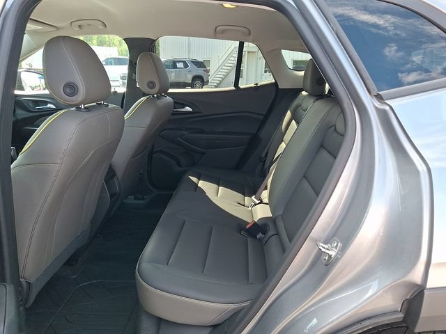 Certified 2025 Chevrolet Trax ACTIV w/ Driver Confidence Package FWD image 10