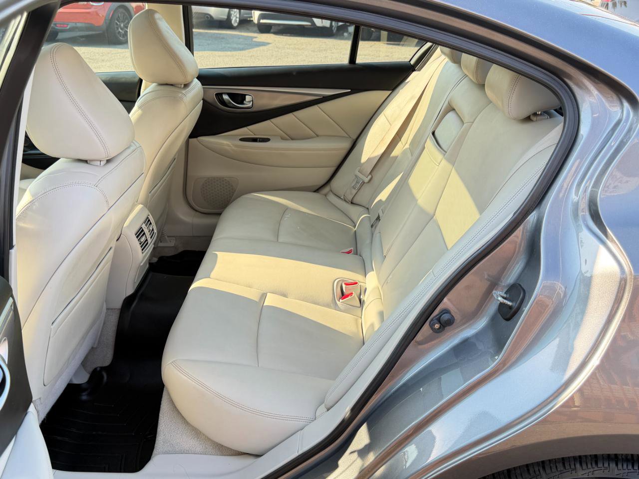 Used 2014 INFINITI Q50 AWD w/ Moonroof Package image 29