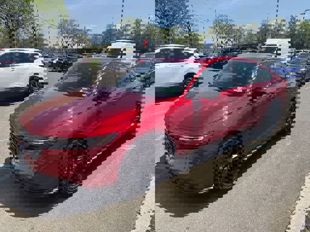 Used 2023 Honda Accord Sport image 4