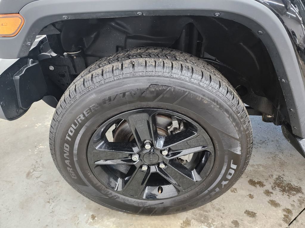 Used 2021 Jeep Wrangler Unlimited Sahara image 38