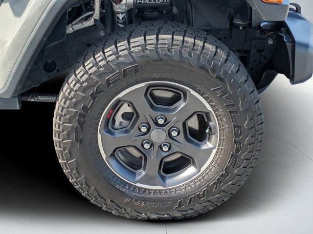 Used 2021 Jeep Gladiator Sport AWD/4WD image 9