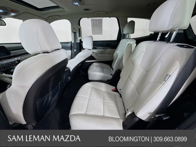 Used 2023 Kia Telluride EX w/ EX Captain's Chair Package image 25