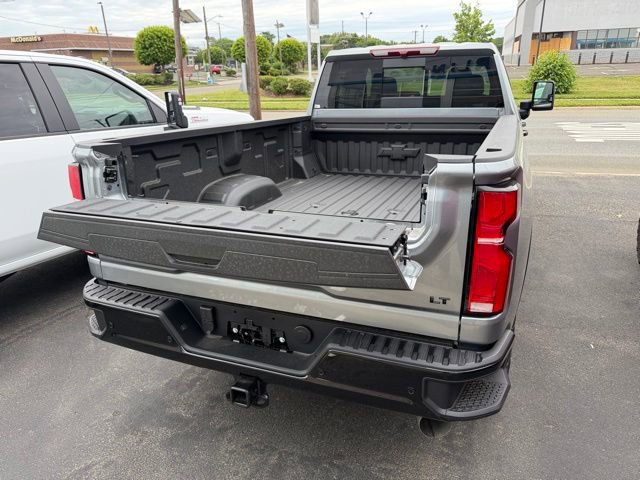 New 2026 Chevrolet Silverado 3500 LT w/ Trail Boss Package AWD/4WD image 7