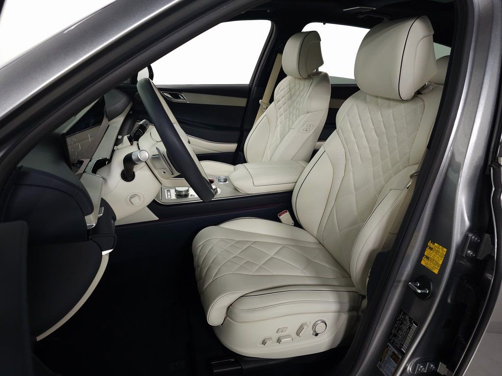 Used 2025 Genesis GV80 3.5T Prestige image 19