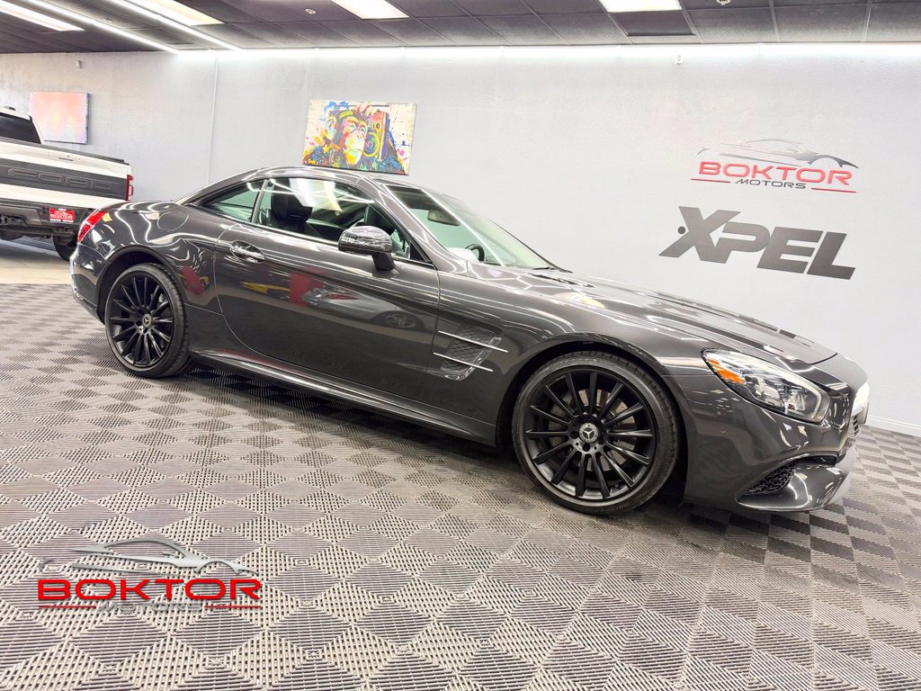 Used 2020 Mercedes-Benz SL 550 image 1