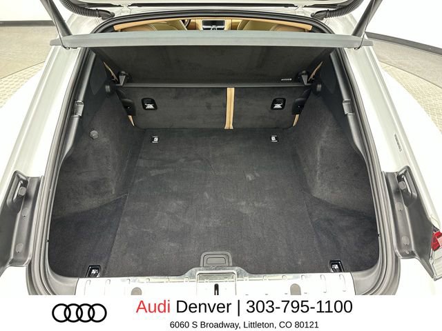 Used 2021 Porsche Panamera 4 image 24