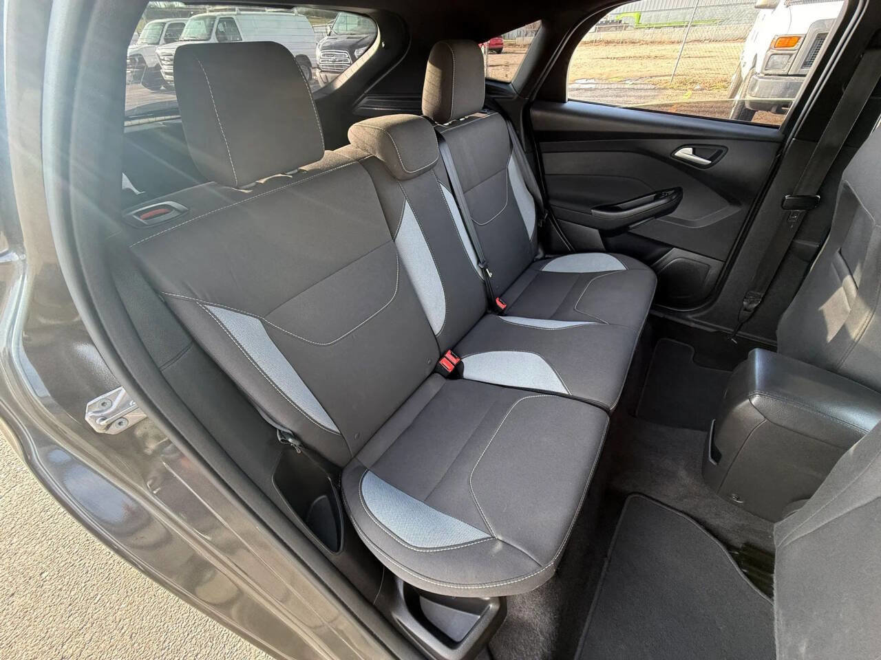 Used 2017 Ford Focus ST image 12