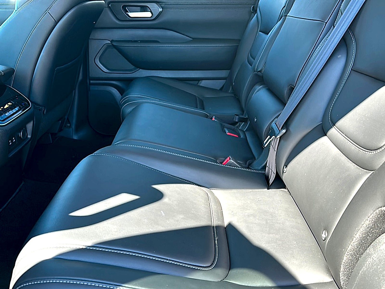 Certified 2026 Nissan Armada SV RWD image 18