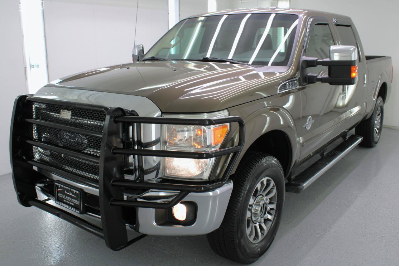 Used 2015 Ford F250 Lariat w/ Chrome Package AWD/4WD image 4