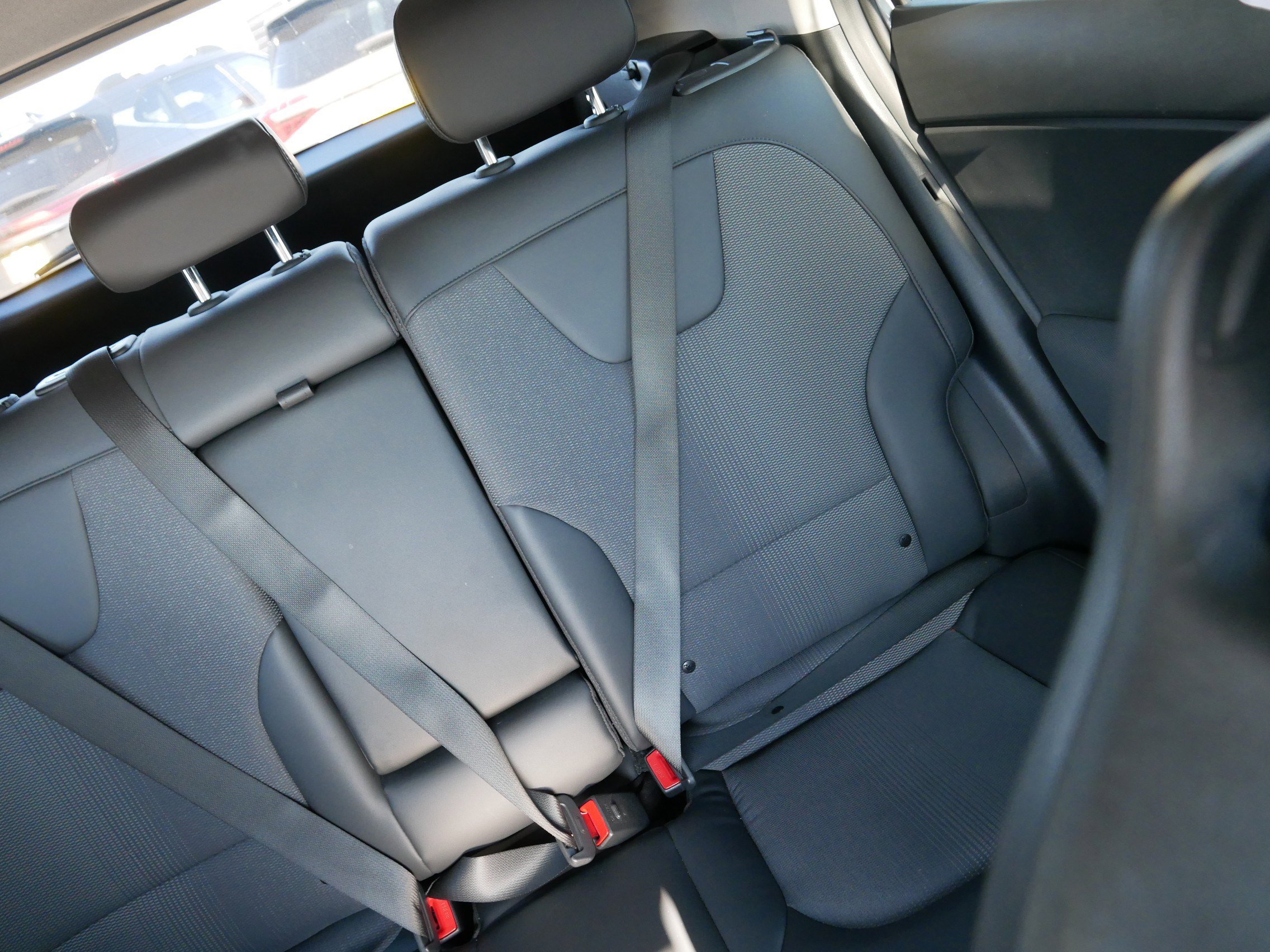 Certified 2023 Kia Niro EX image 14