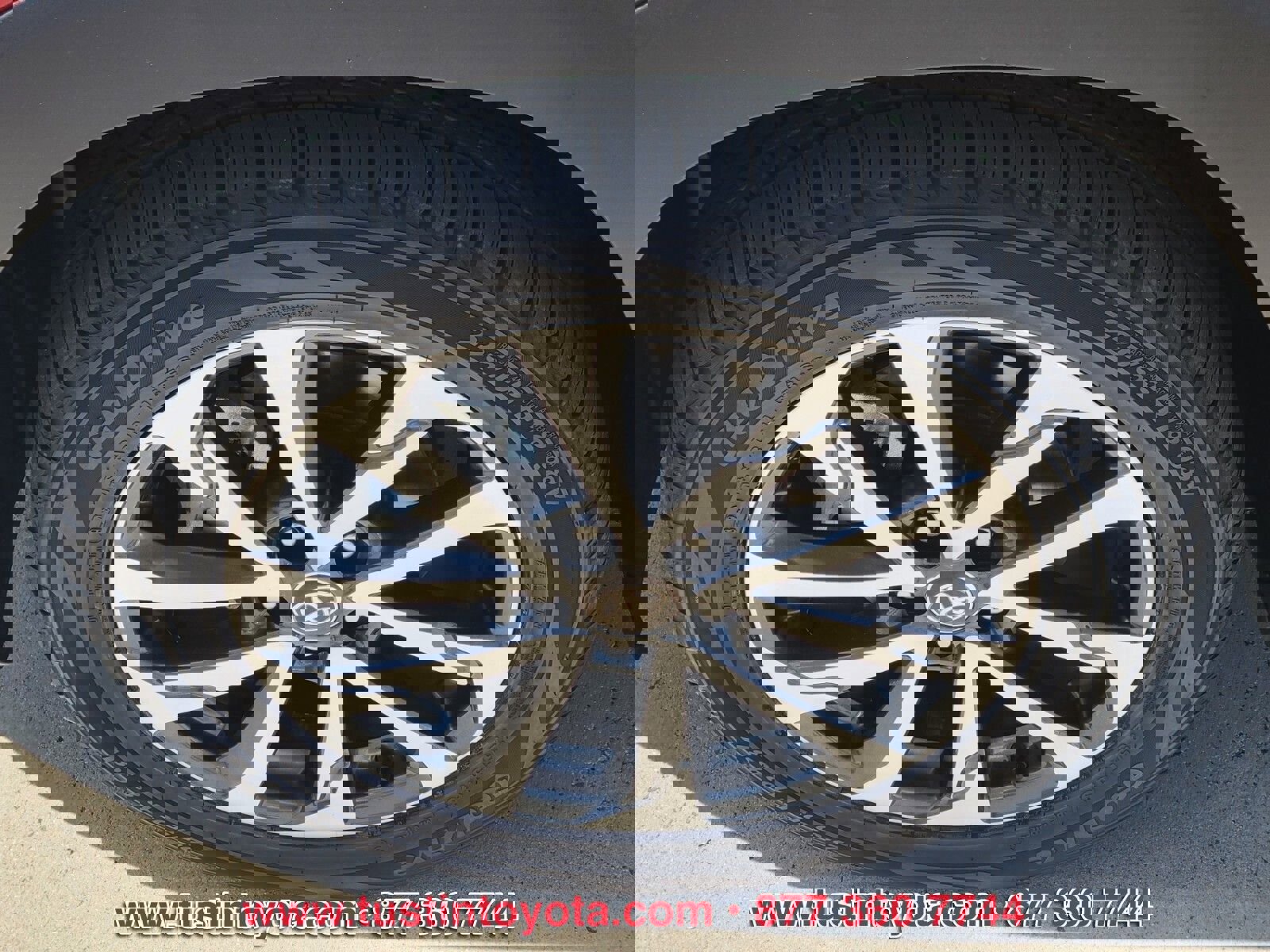 Certified 2023 Toyota Corolla Cross XLE w/ Convenience Package image 9