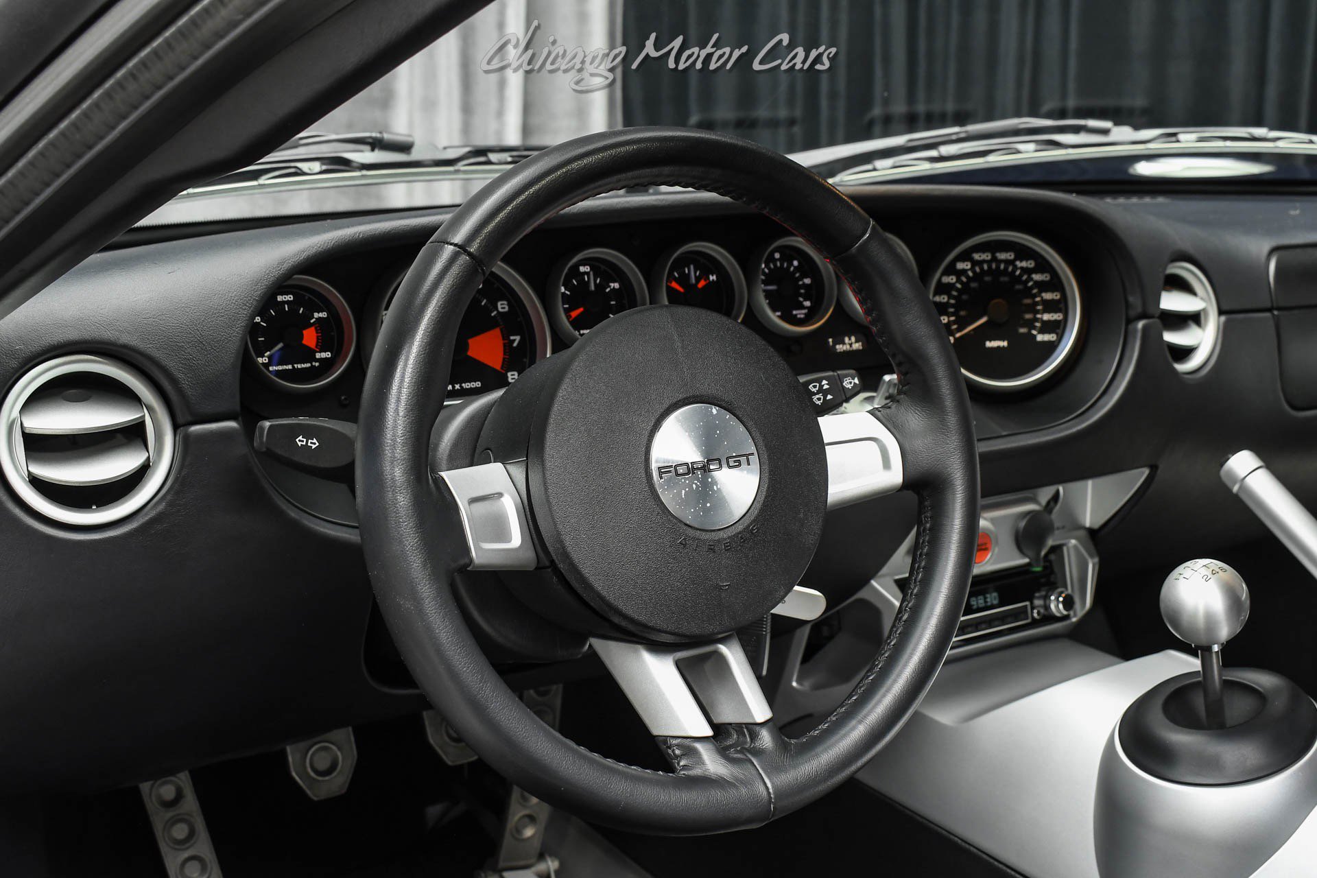 Used 2005 Ford GT image 9
