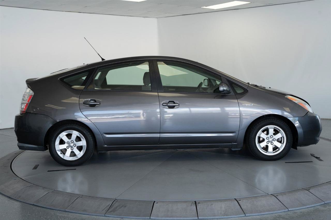 Used 2007 Toyota Prius FWD image 7