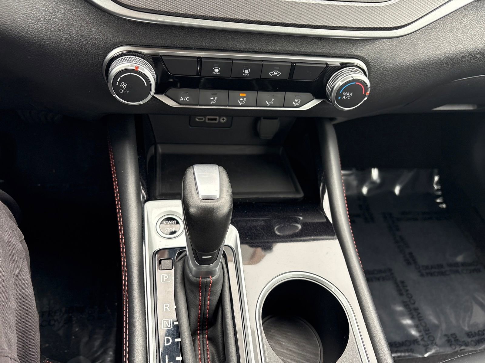 Used 2025 Nissan Altima 2.5 SR image 18