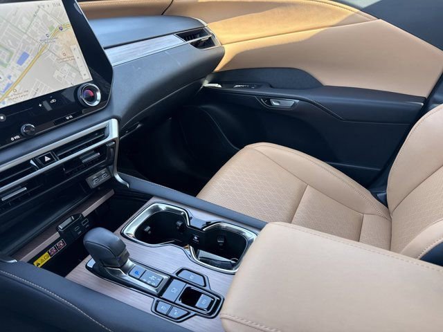 Used 2024 Lexus RX 350 350h Premium Plus w/ Convenience Package image 25