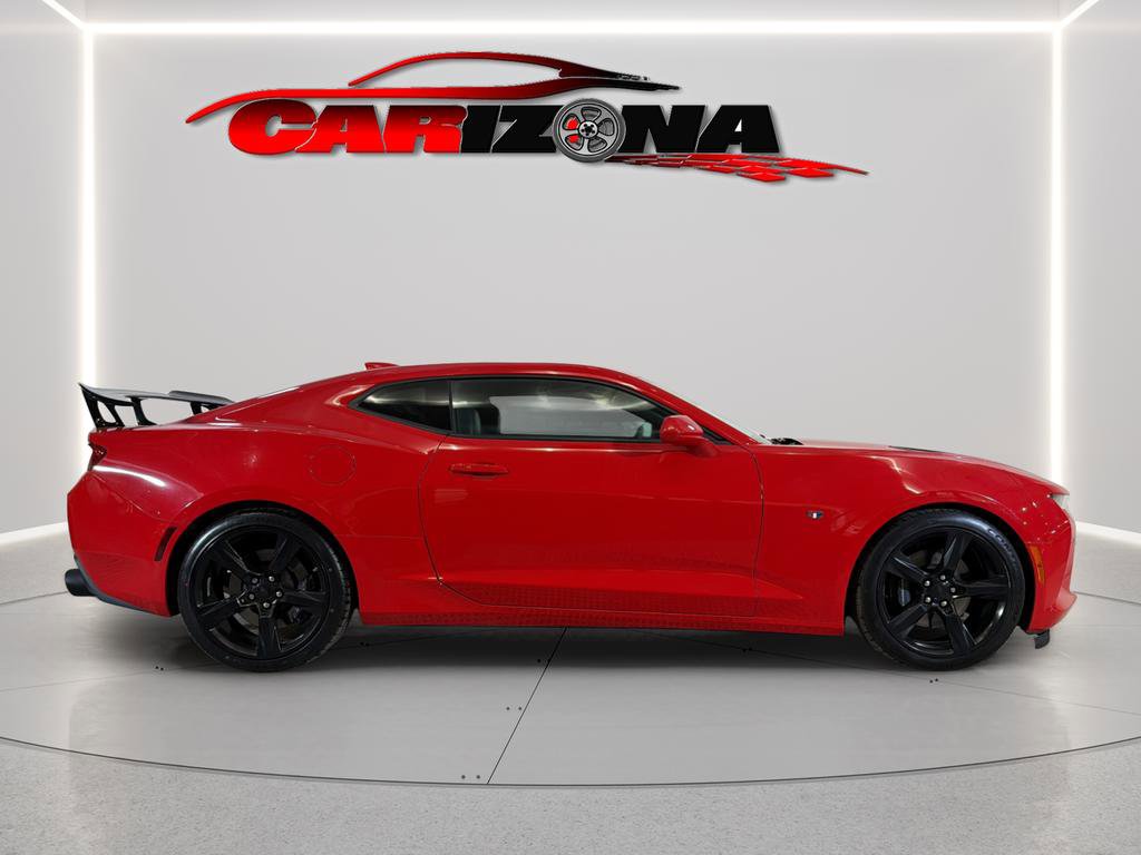 Used 2016 Chevrolet Camaro SS RWD image 4
