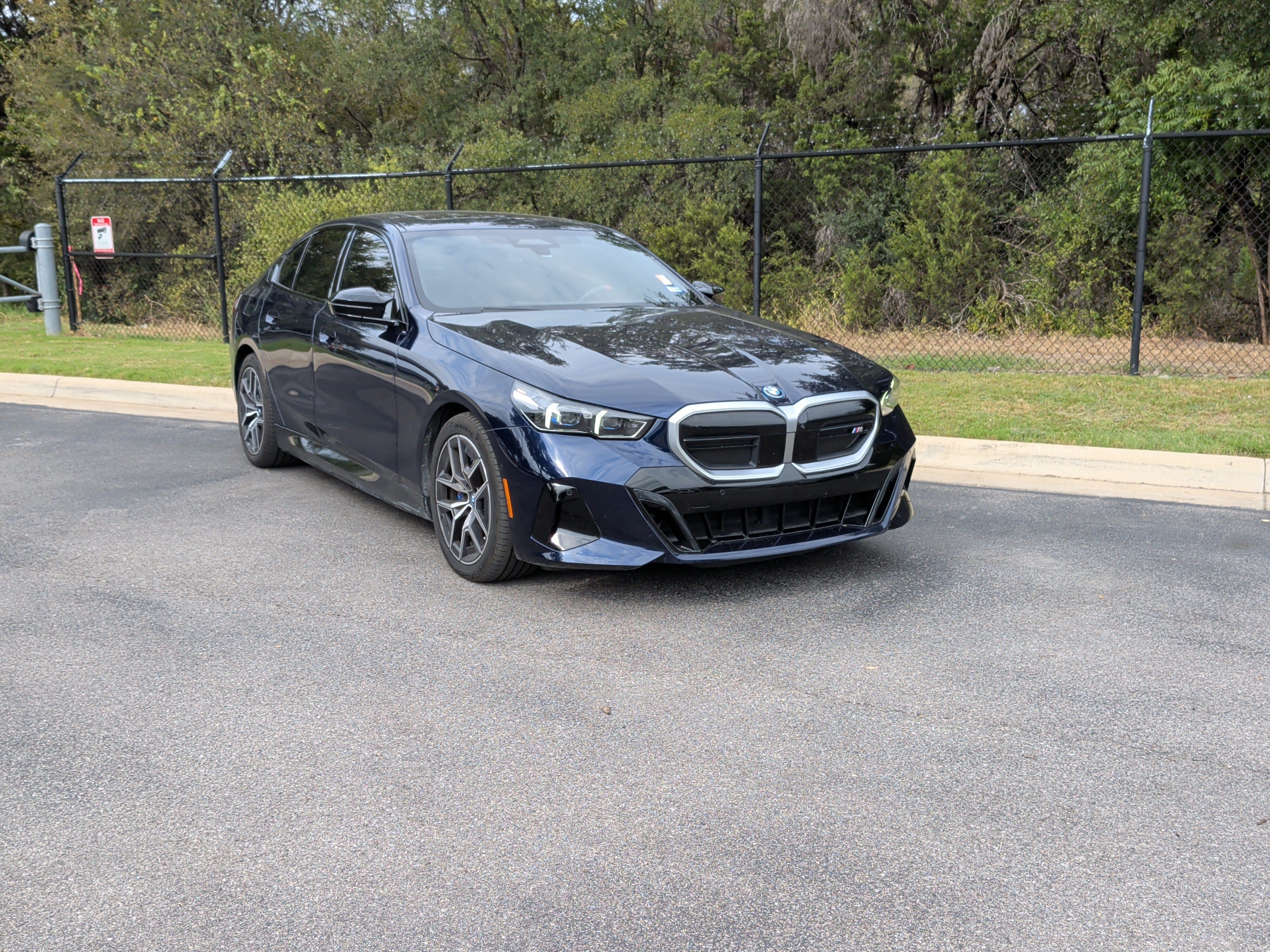 Used 2024 BMW i5 M60 w/ Premium Package AWD/4WD image 2
