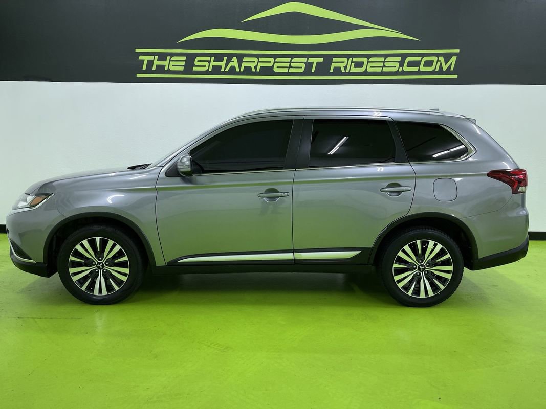 Used 2020 Mitsubishi Outlander SE image 6