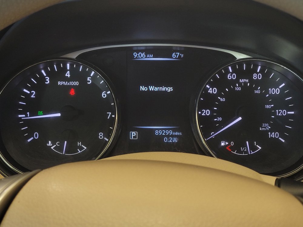 Used 2014 Nissan Rogue S AWD/4WD image 23