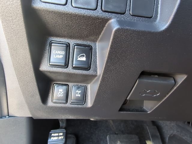 Used 2024 Nissan Frontier PRO-4X w/ Off-Road Protection Package image 18